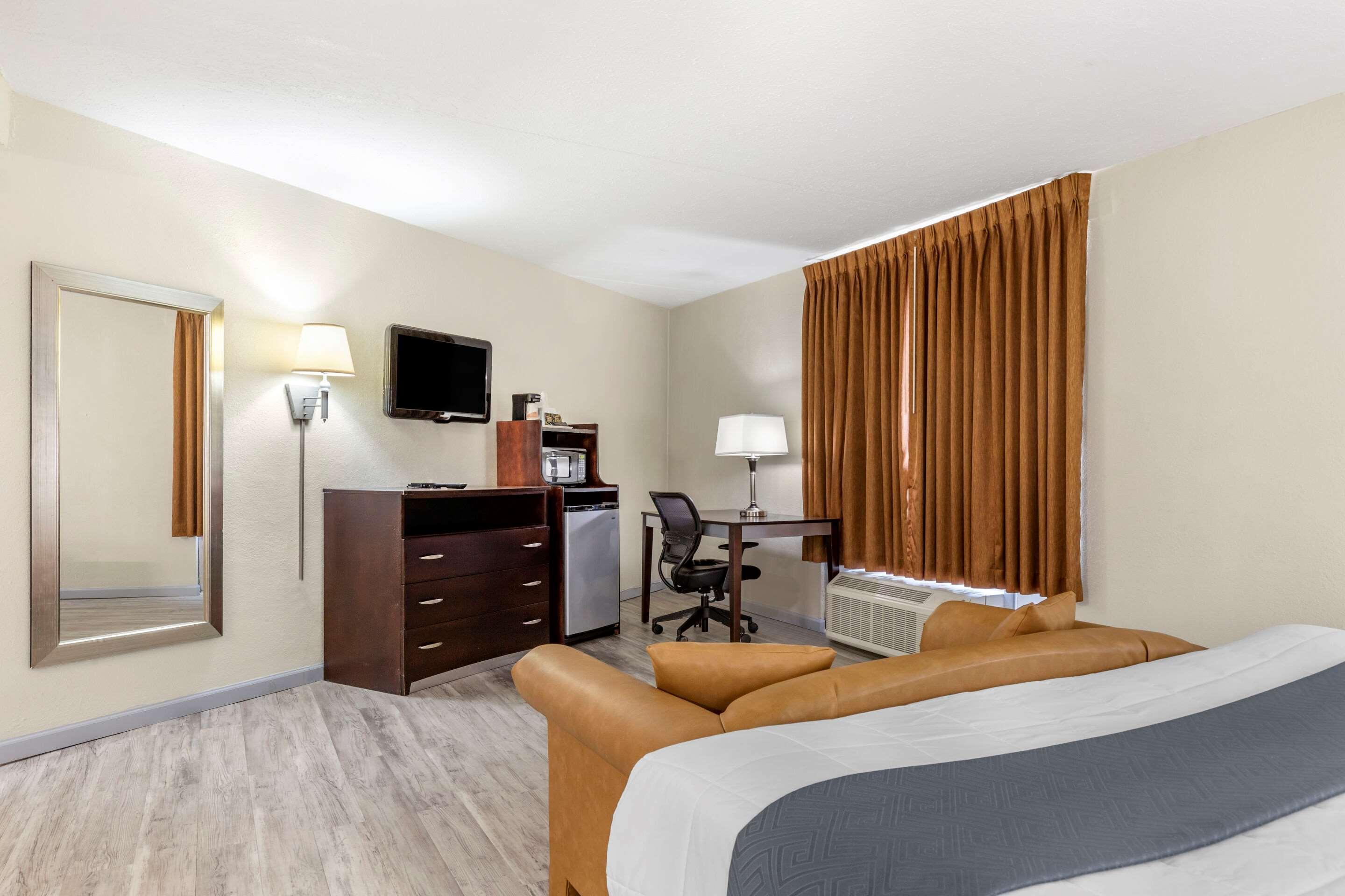 Econo-Lodge Of קונווי מראה חיצוני תמונה