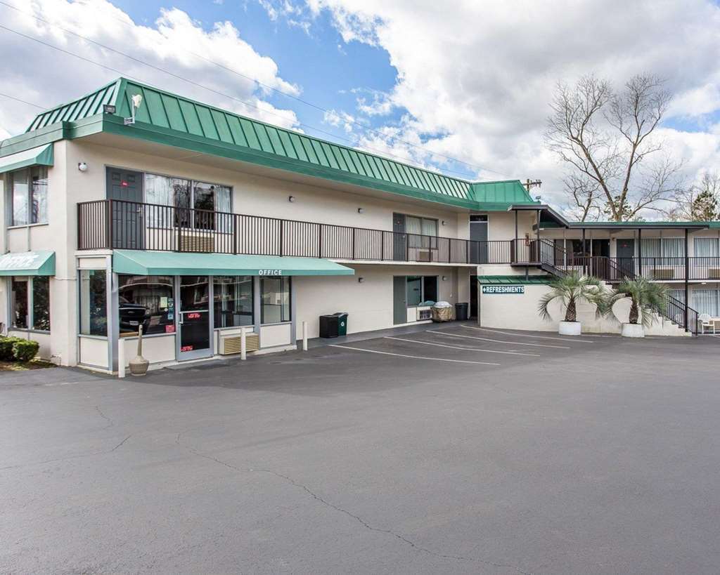 Econo-Lodge Of קונווי מראה חיצוני תמונה
